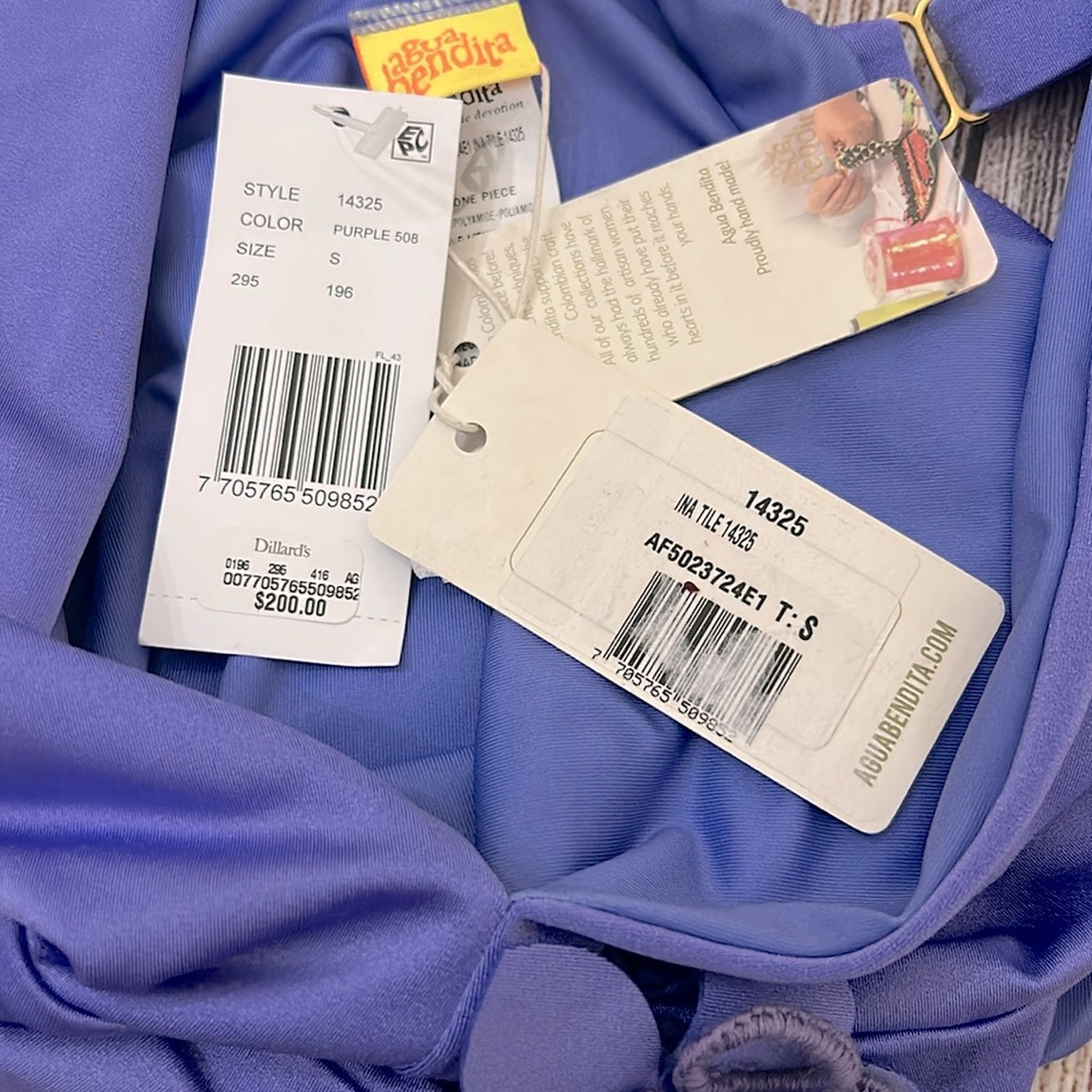 Agua Bendita Lavender One Piece Swimsuit - Picture 6 of 7
